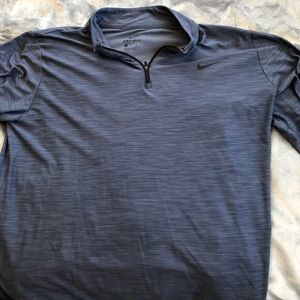 Men’s Nike 1/4 Zip Pullover Size XL